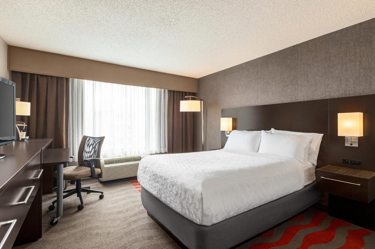 Holiday Inn Boston - Cambridge Area By Ihg Съмървил Екстериор снимка
