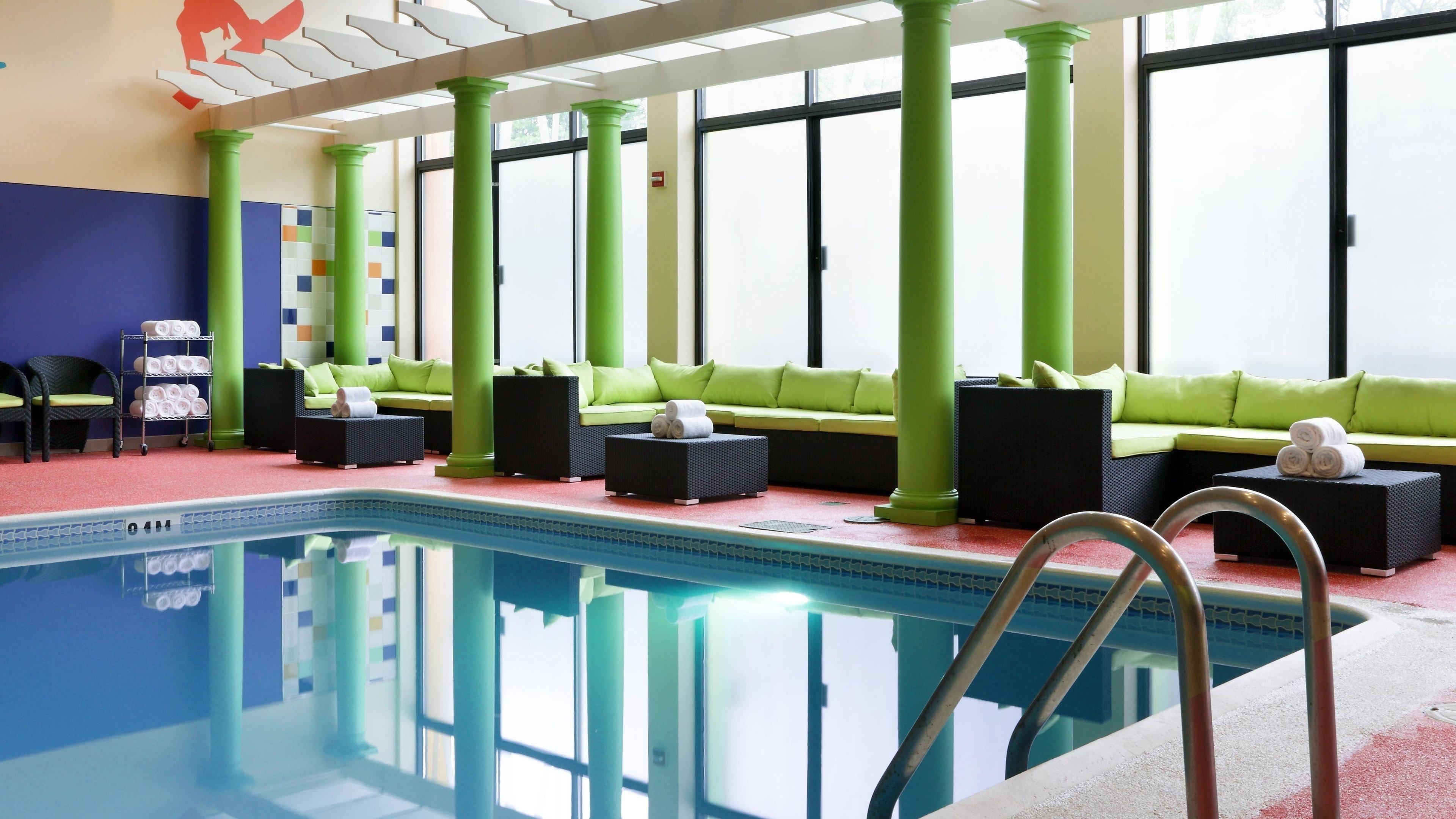 Holiday Inn Boston - Cambridge Area By Ihg Съмървил Екстериор снимка