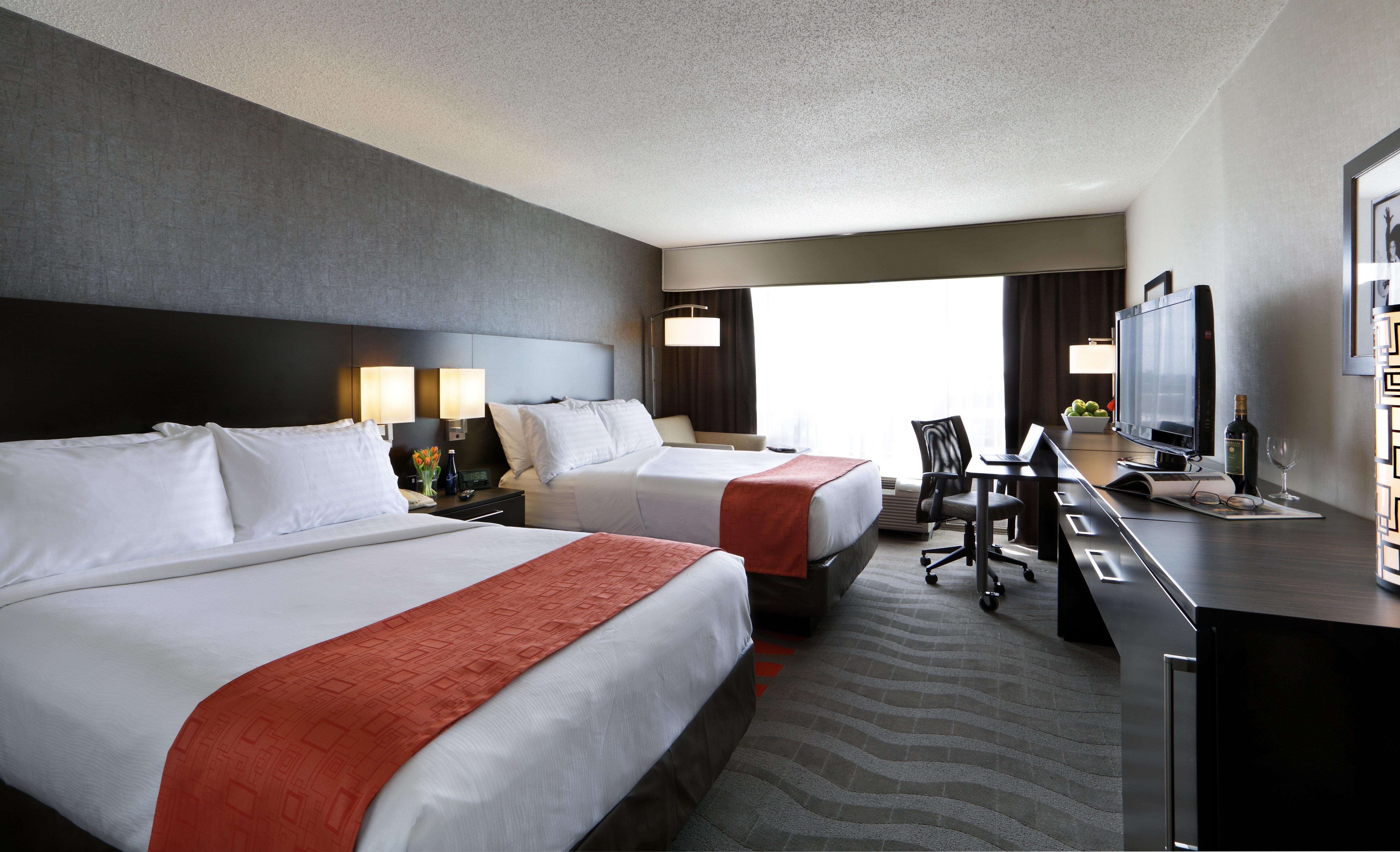 Holiday Inn Boston - Cambridge Area By Ihg Съмървил Екстериор снимка