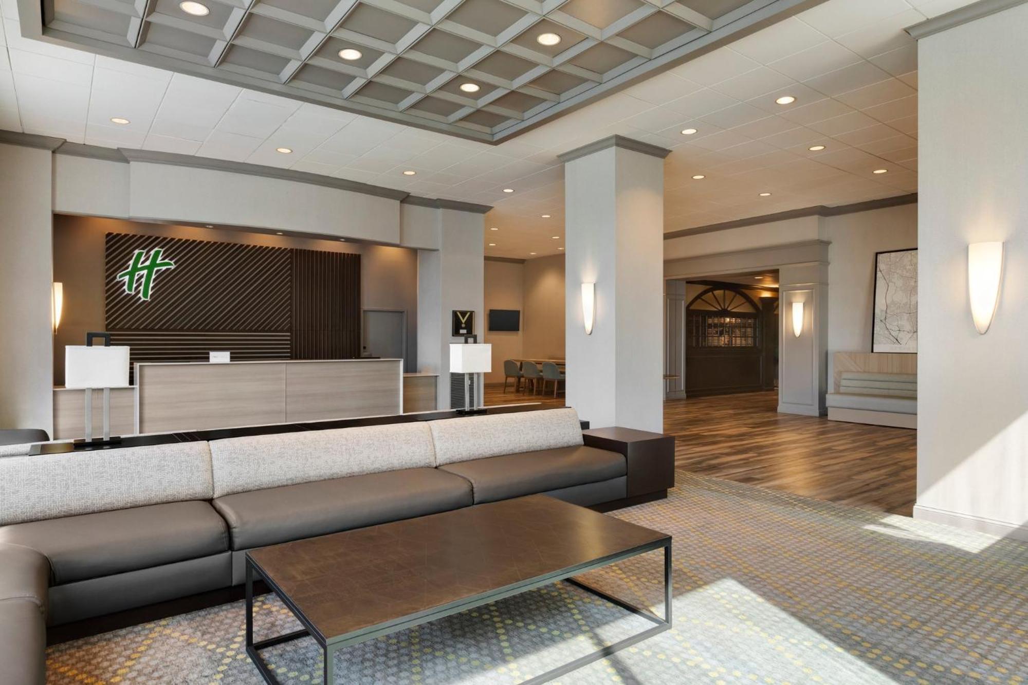 Holiday Inn Boston - Cambridge Area By Ihg Съмървил Екстериор снимка